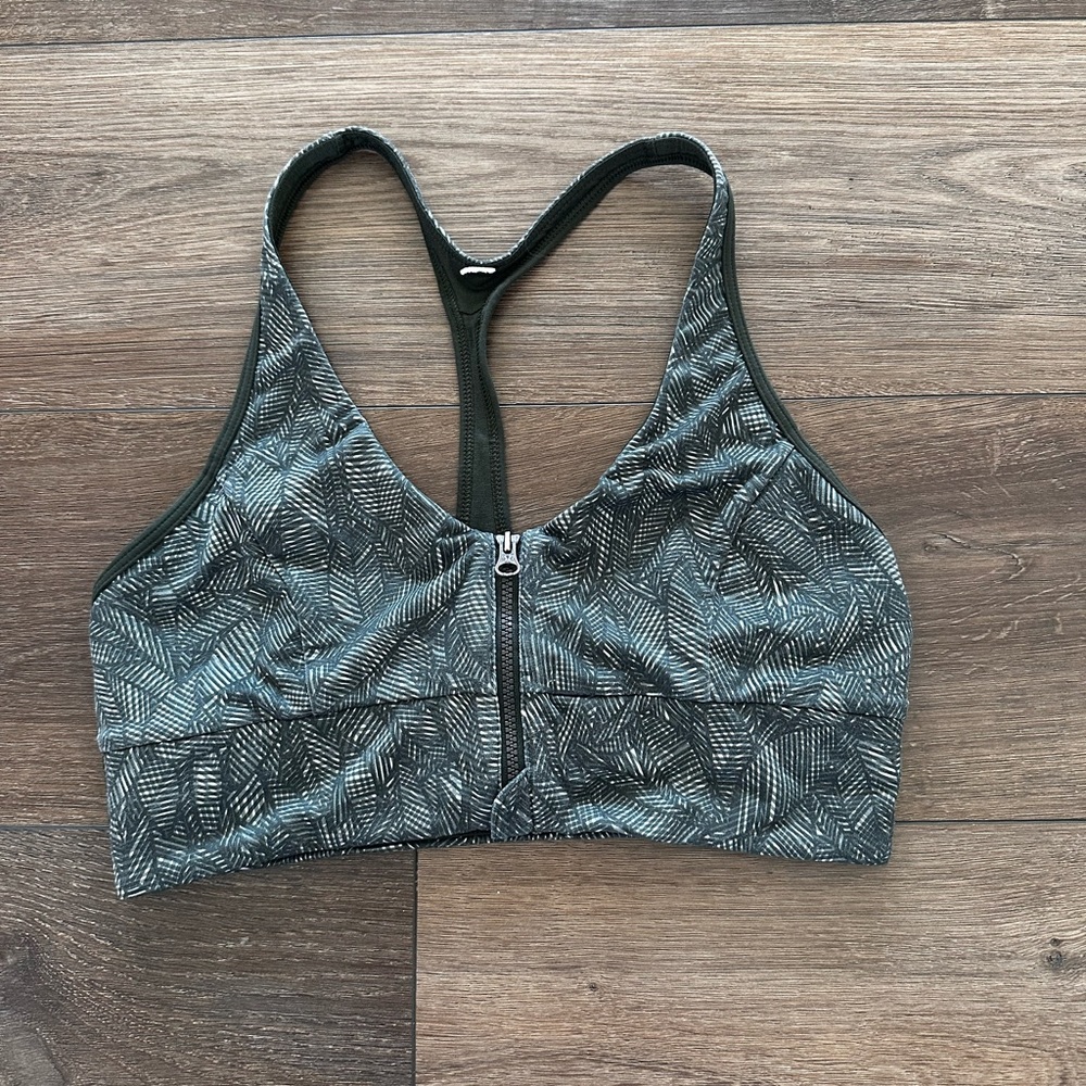 Lululemon zip up sports bra